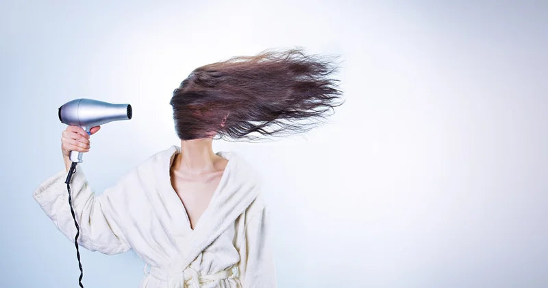 Quelle coiffure pour quel type de cheveux gras ?