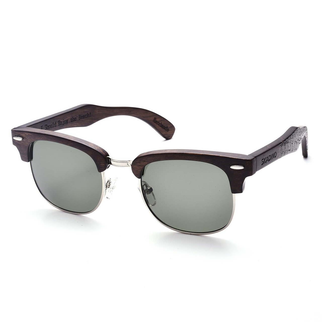 découvrez notre collection de lunettes de soleil tendance pour protéger vos yeux avec style toute l'année.